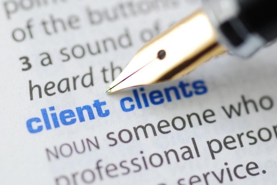 Los clientes necesitan ayuda, ¡esto de lo digital va demasiado rápido!